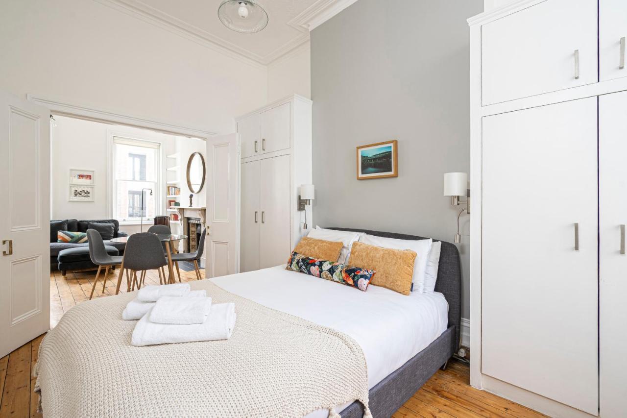 Apartment Chic Apartment Near Kensington Palace London